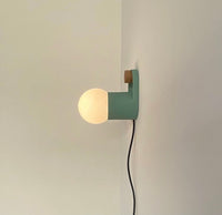 Lamp 08 / Table & Wall